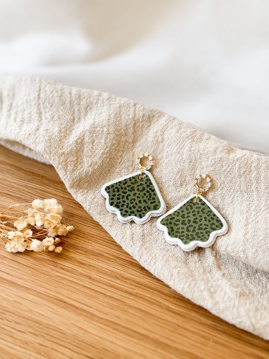 Olive Leo
